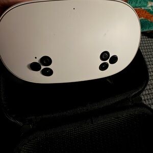 Gently used Meta Quest 3S 128GB with case